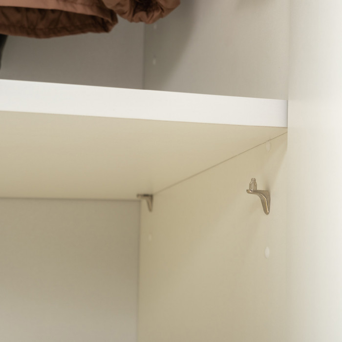 Октава Прихожая 21, цвет белый шагрень/дуб крафт золотой/фасады МДФ белый шагрень, ШхГхВ 161,5х35,4х197,6 см., универсальная сборка