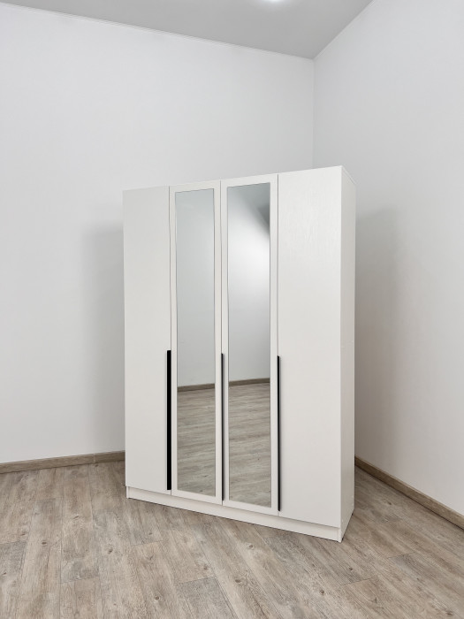 Шкаф Мадрид (1,6) с 6 ящ. внутри с зеркалом, Белый