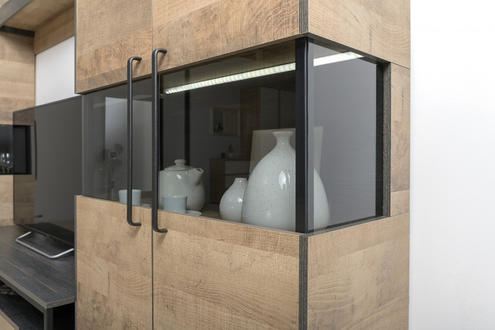 Трувор 13.306 Комод с витриной + 13.306 Комод с витриной, цвет дуб гранж песочный/интра, ШхГхВ 171,6х37х135,3 см., есть светодиодная подсветка