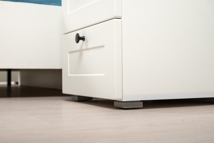 Остин 11.53 Кровать + ортопед + 13.224 Шкаф + 16.152 Тумба прикроватная, белый шагрень/дуб крафт золотой